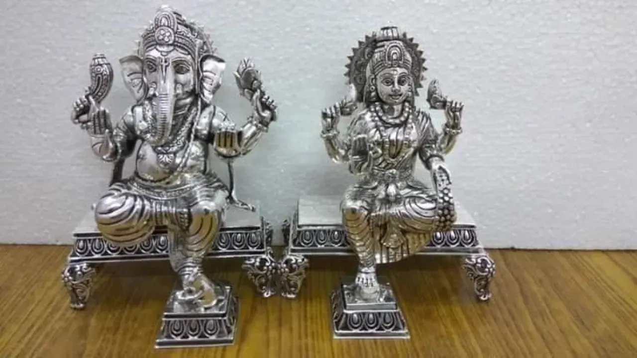 Ganesh ji & Parvati ji Silver Articles
