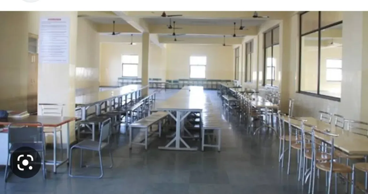 Hostel and Canteen /Mess Furniture
