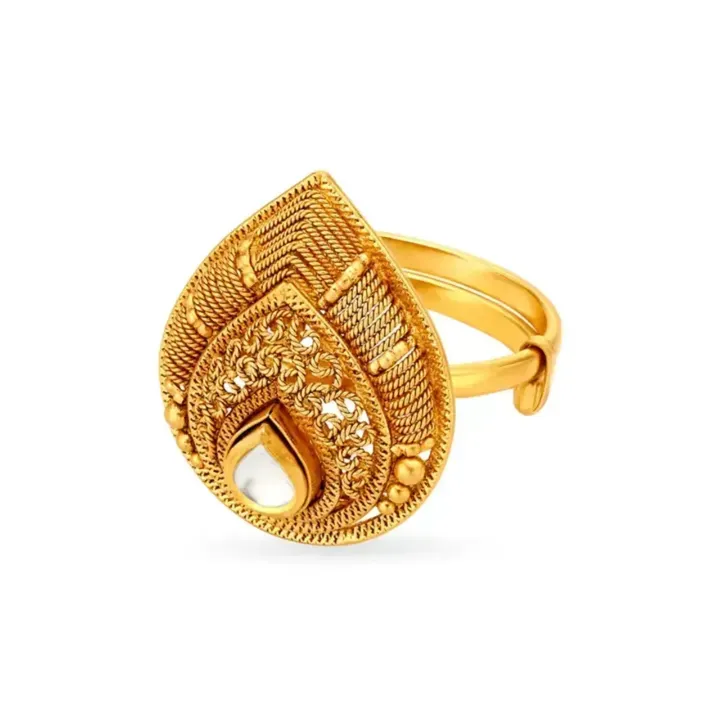 Gold Women's Ring