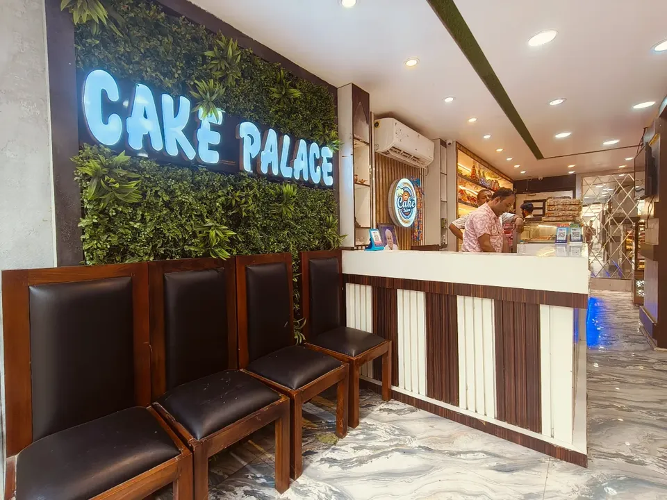 Cake Palace Inside
