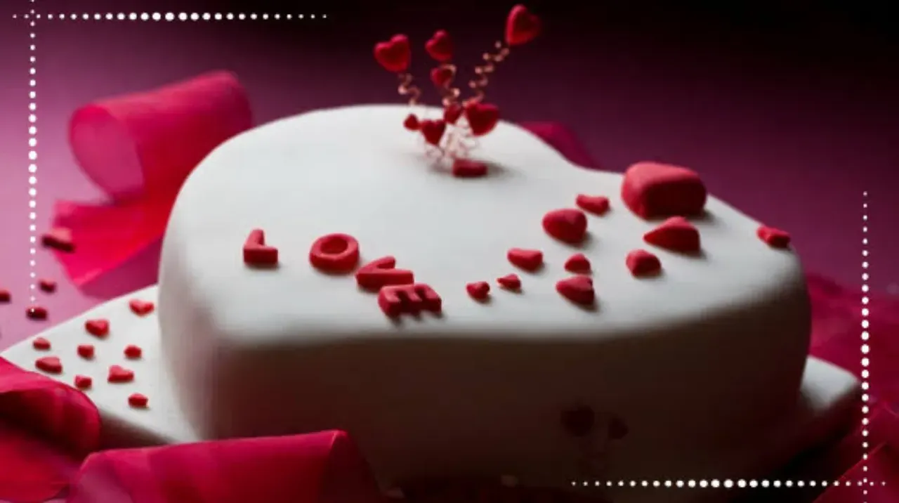 1st Anniversary Cakes