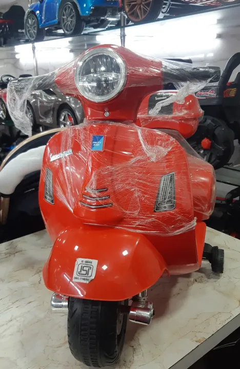 Vespa small for kids 2years to 5 years