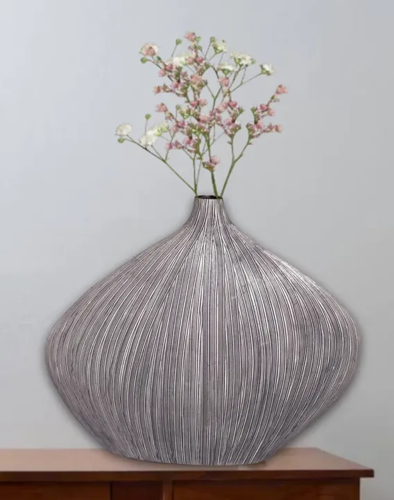 Poly Resin Vase