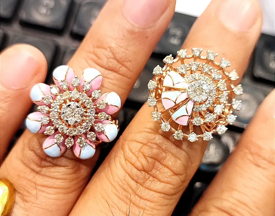 Flower diamond ring