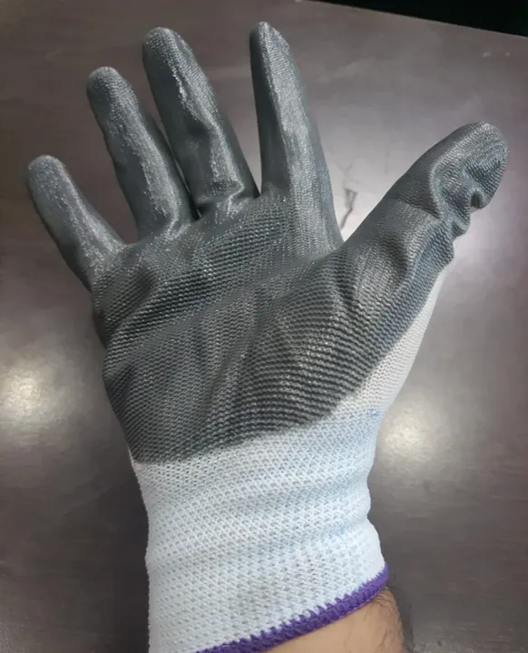 White / Grey Gloves