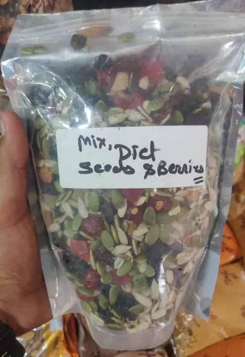 Mix. Diet Seeds & Berries
