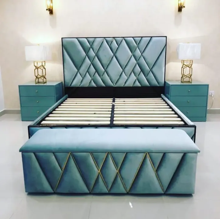DOUBLE BED