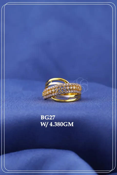 LADIES DIAMOND RING