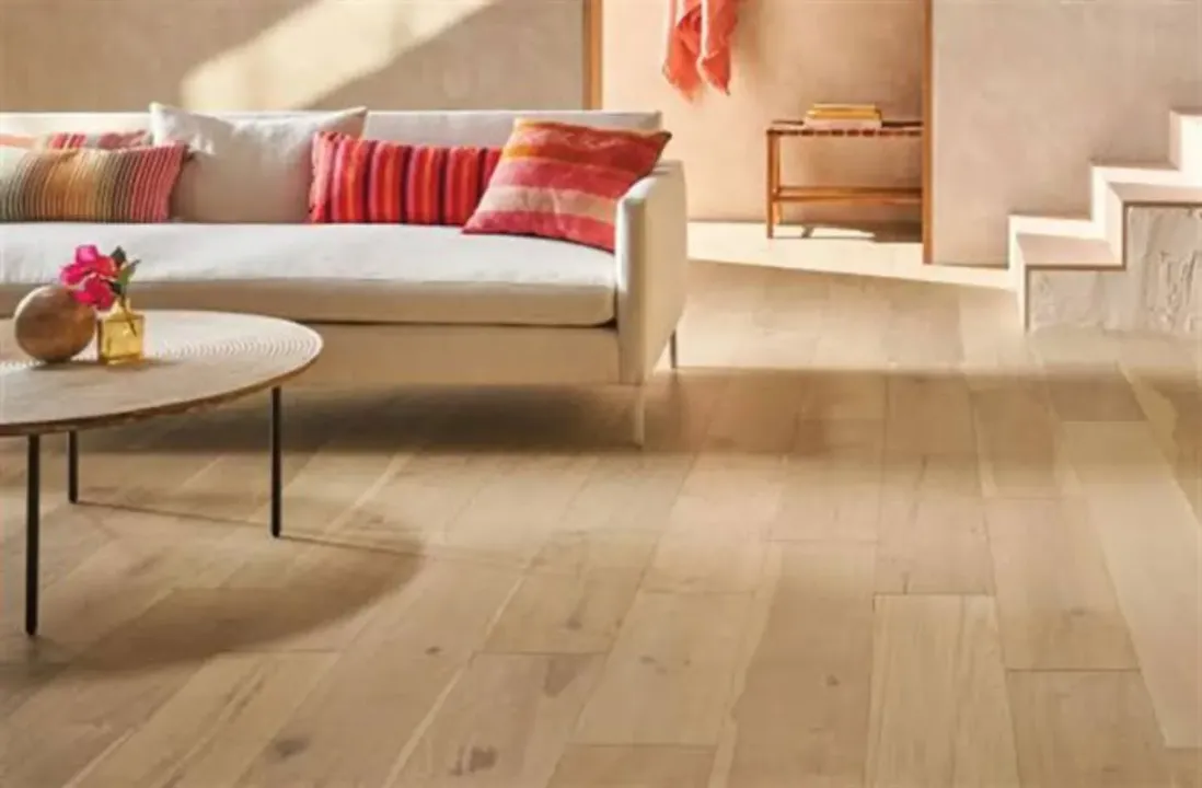 Solid Hard Wood Floor