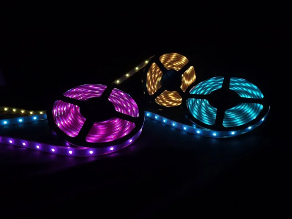 LED STRIP LIGHTS