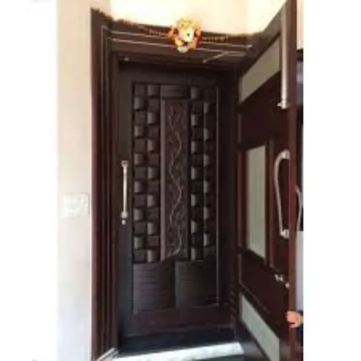 DESIGNER DOOR