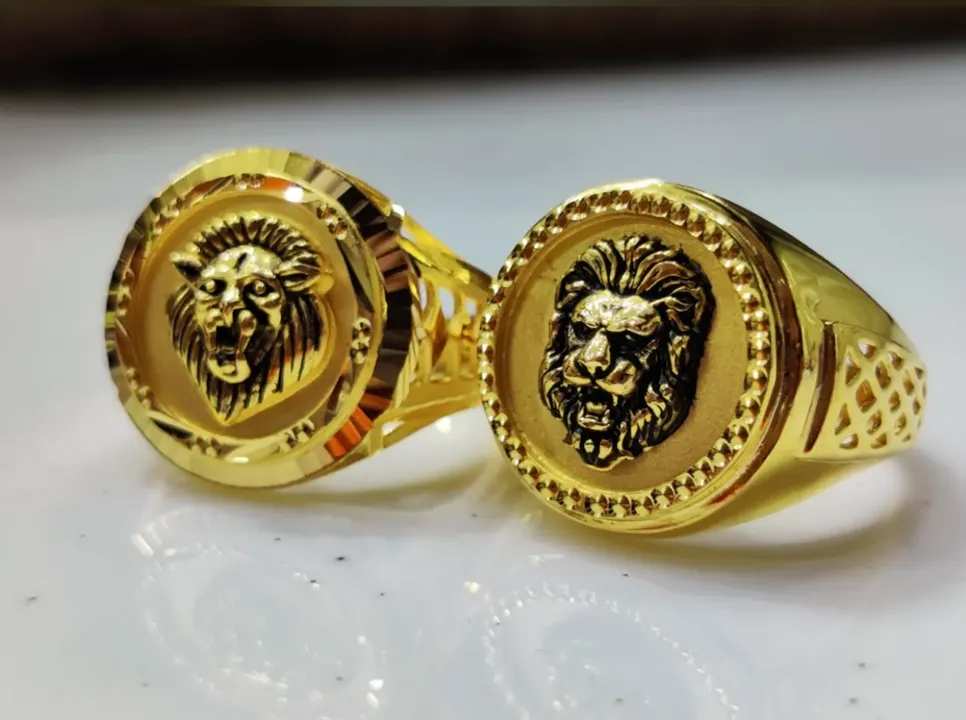 GOLD LION RING