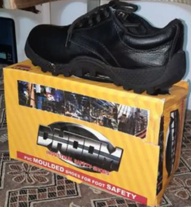 Safety Shoes Dhoom