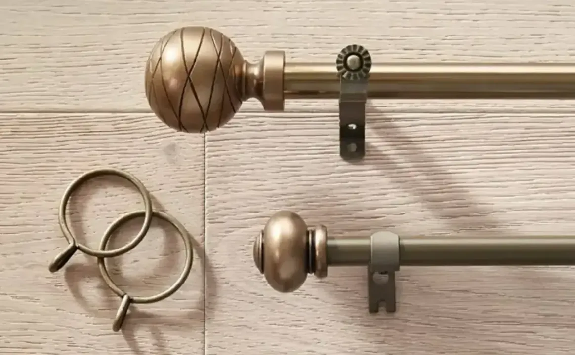 HANDLES CURTAIN RODS