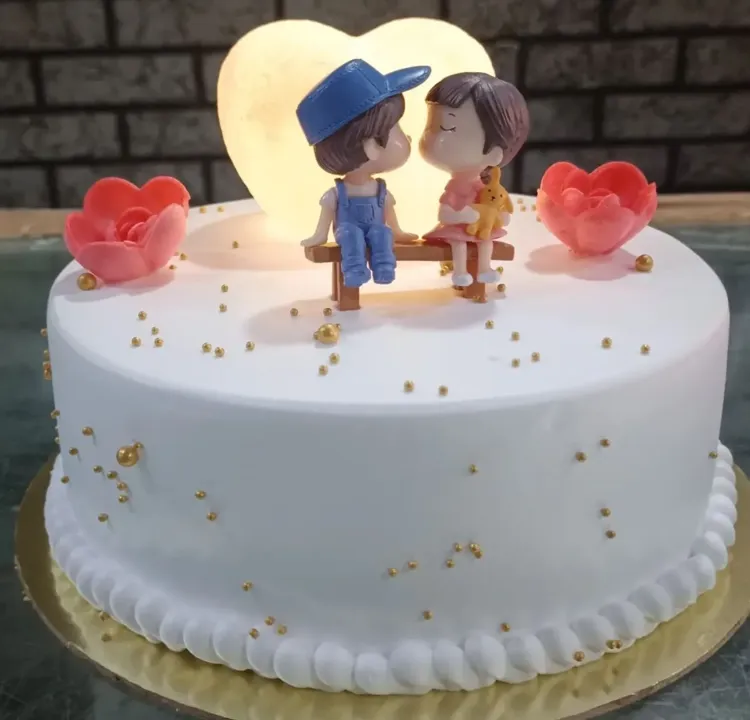 Couple Cake