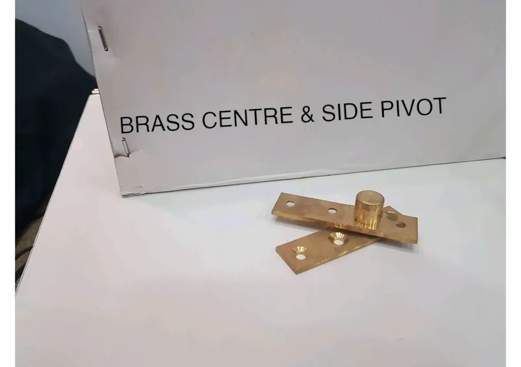 Brass Center & Side Pivot
