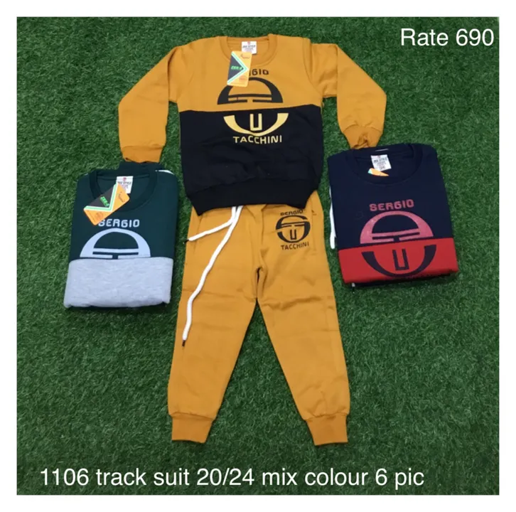 1106 track suit 20/24